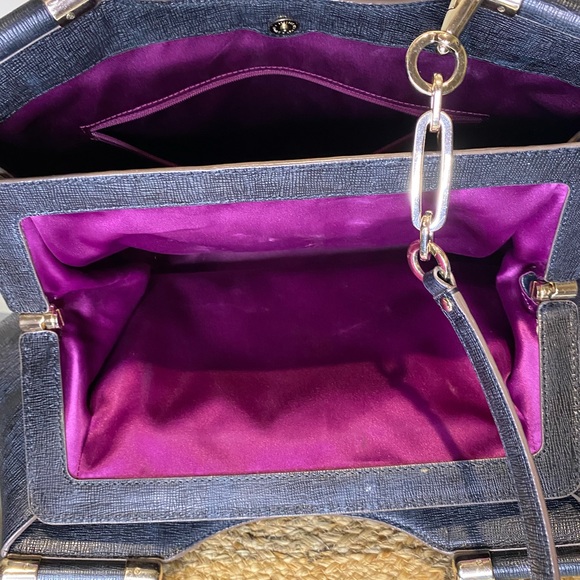 Authentic Coach Large Handbag - Picture 5 of 5